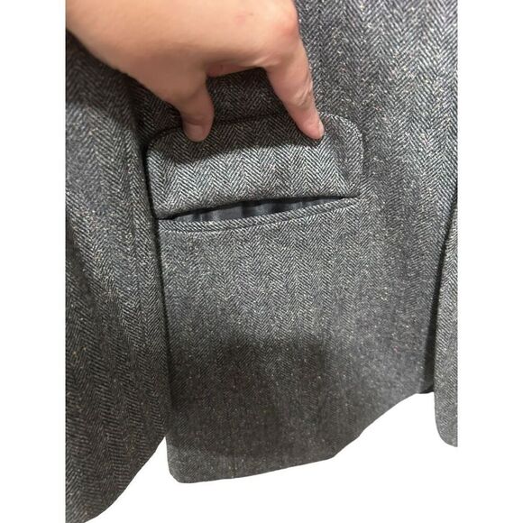 Studio Suits Handcrafted Gray Twead Wool Blend Blazer Silk Hankerchief Size 38 - Picture 11 of 14